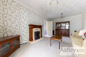 lounge- click for photo gallery